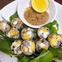 TRỨNG CÚT LỘN