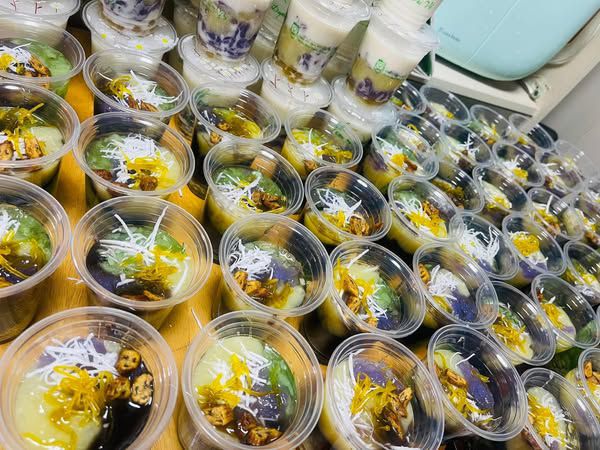 CHÈ THẬP CẨM. CHÈ DỪA DẦM, CHÈ BÁNH LỌT