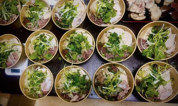 BÚN BÒ HUẾ