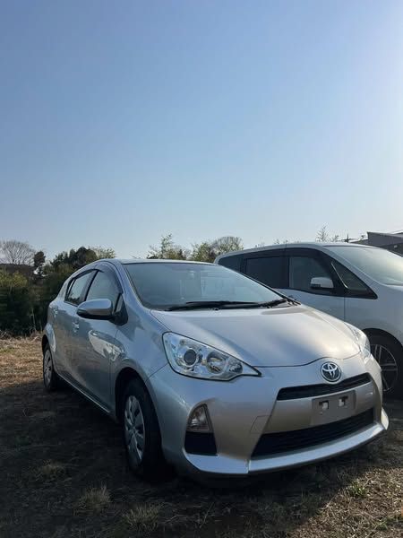 PASS Ô TÔ TOYOTA AQUA -  2014